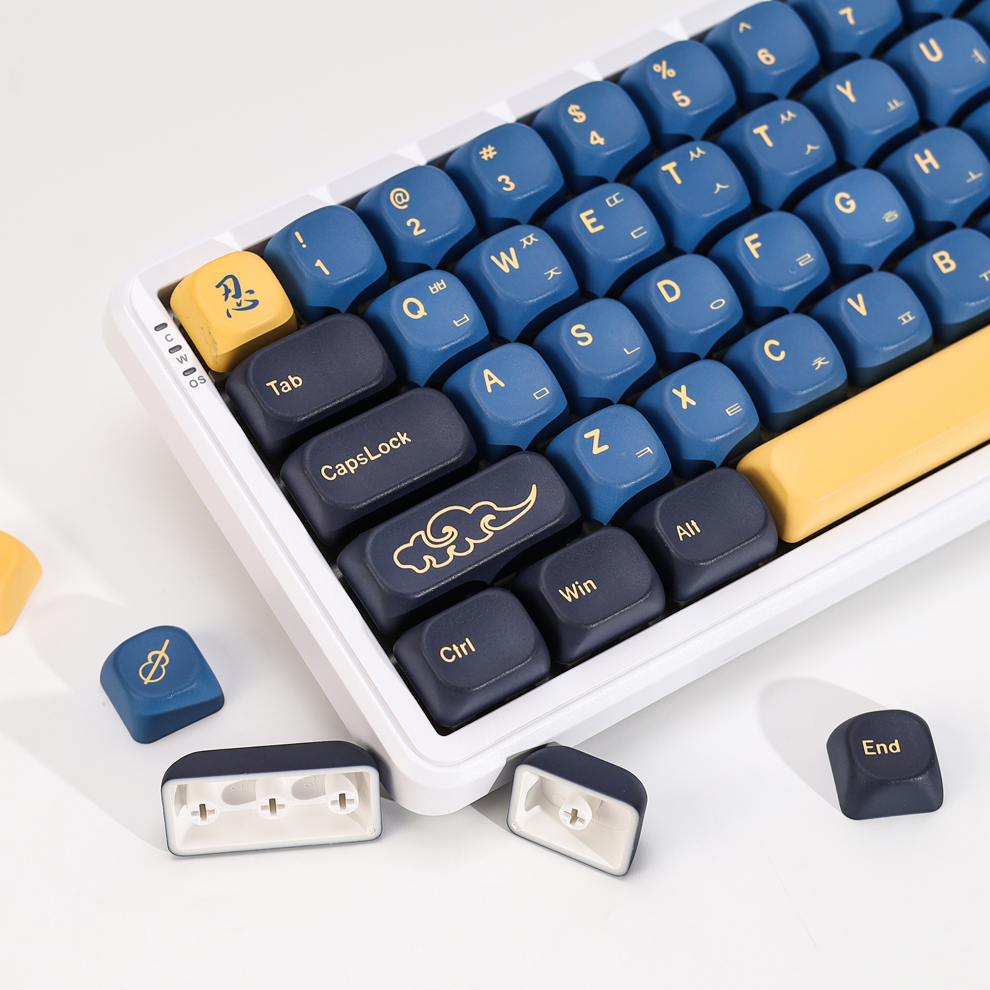 KBDiy Korean Keycap Retro GMK  - Gaming Keyboard Blue recensie en prijs
